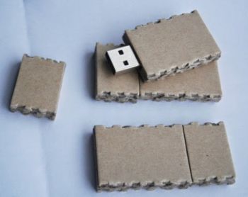 Memoria USB carton - 3.jpg