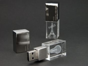 Memoria USB cristal - 01C3D_003_3D-Crystal.jpg